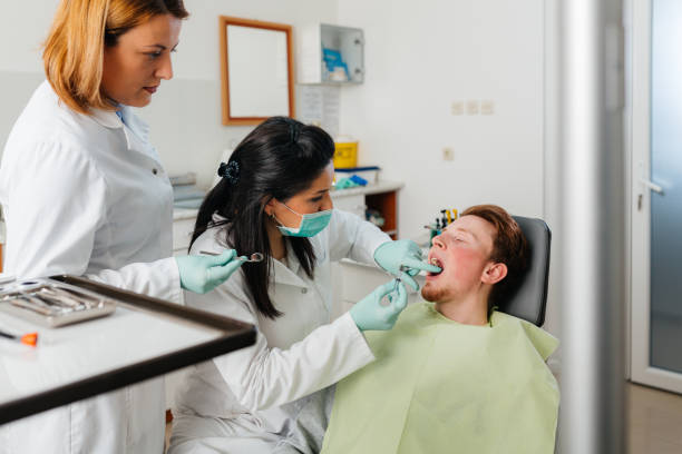 Best Emergency Dental Extractions in Lathrop, MO